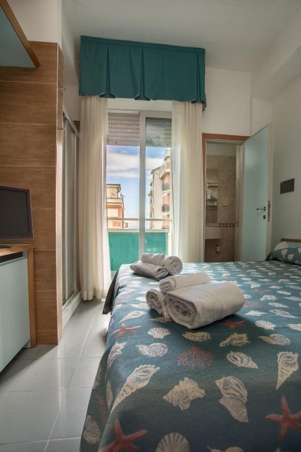 Hotel Gaby Rimini Kültér fotó