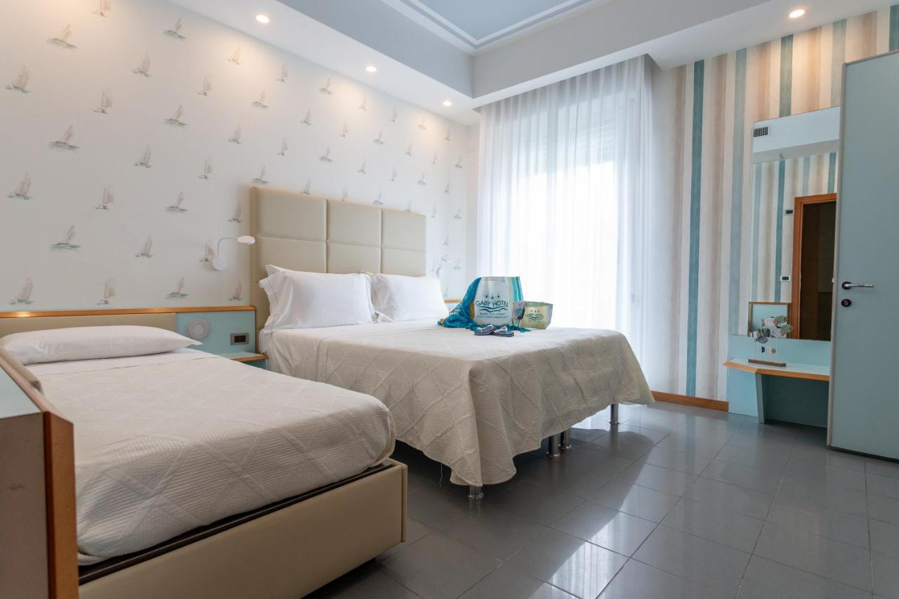 Hotel Gaby Rimini Kültér fotó